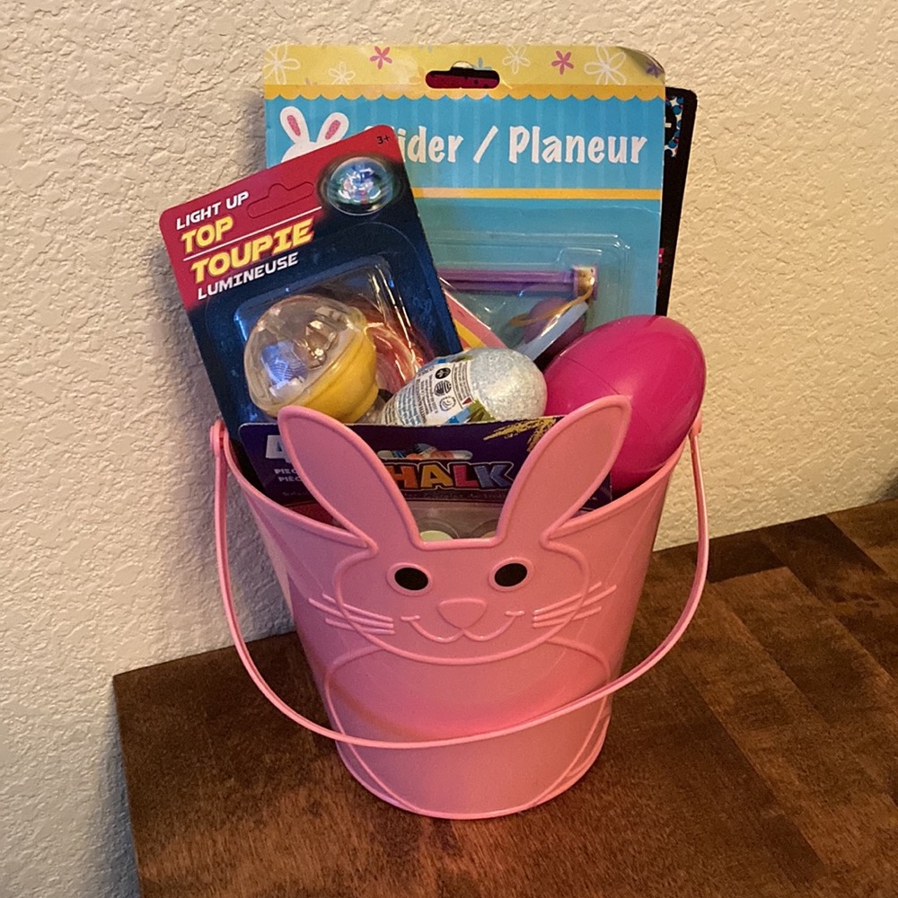 NEW Kids Easter Gift Basket bundle - Picture 4 of 17